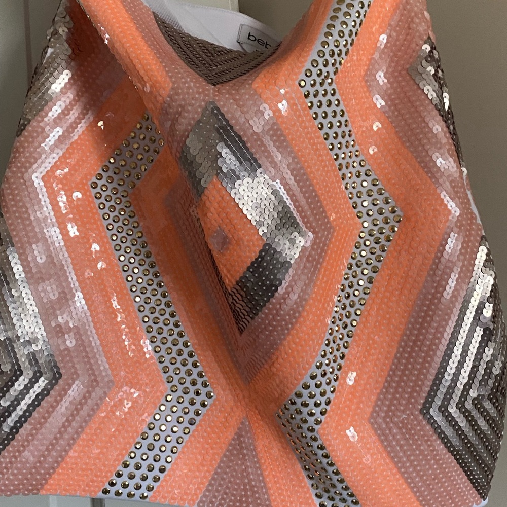 Bebe skirt